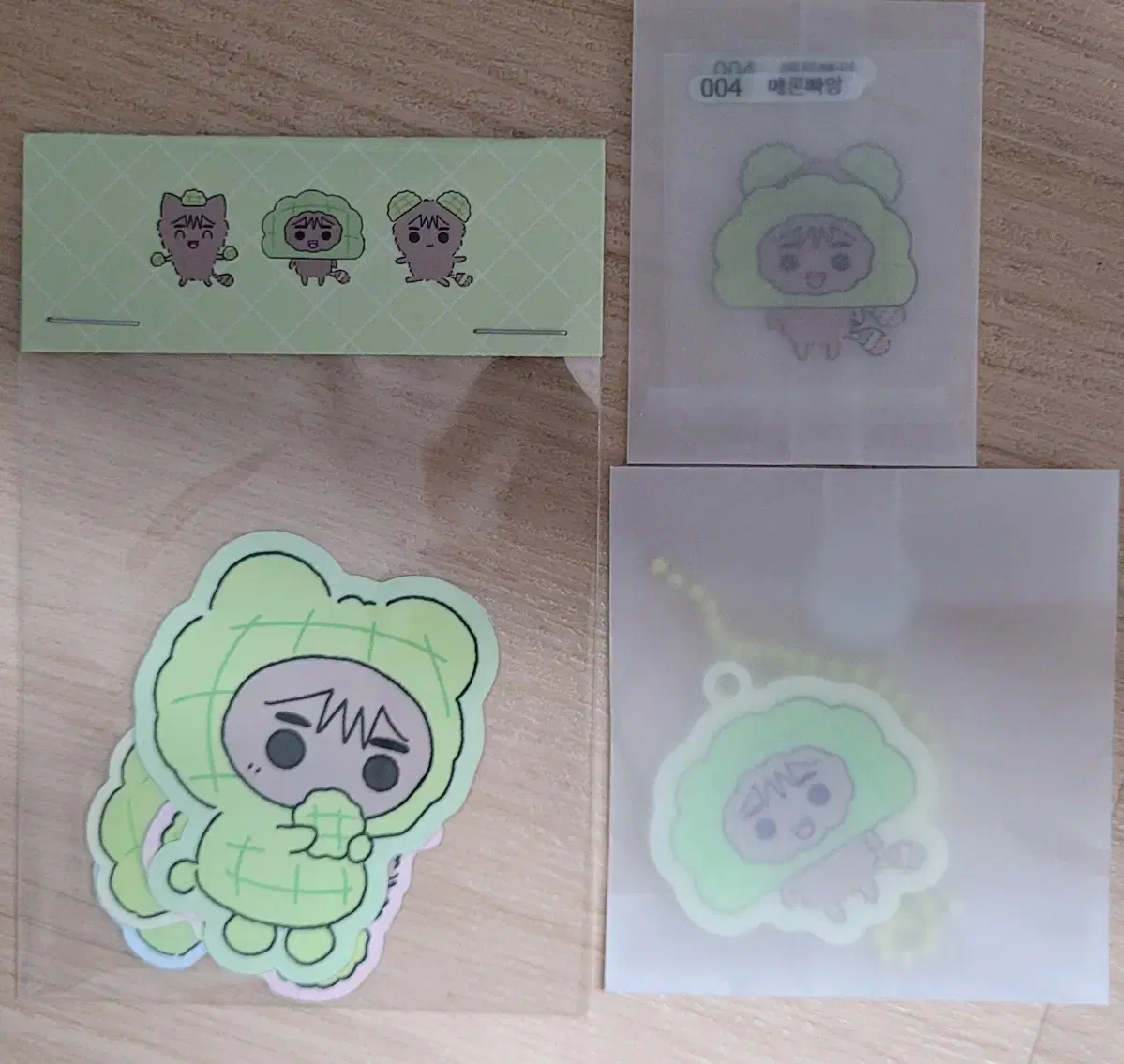 GarbageTime Jeon Youngjoong Goods sticker Tibu keyring Meron Bread Set WTS