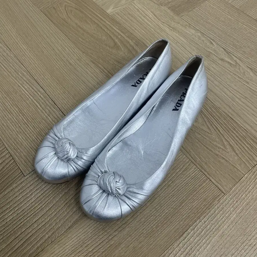 Prada leather ballet flats 프라다 빈티지 플랫 슈즈