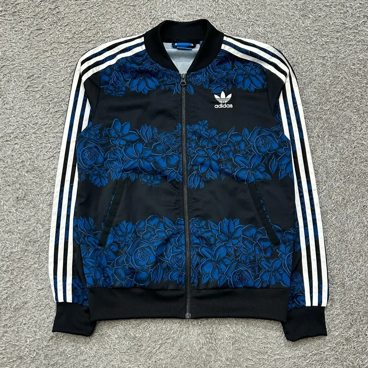 [90-95] Adidas Jersey