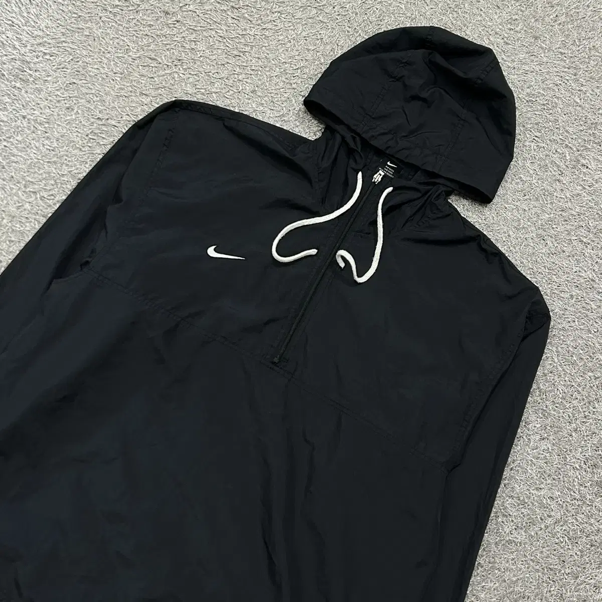 [105] Nike Vahn Windbreaker