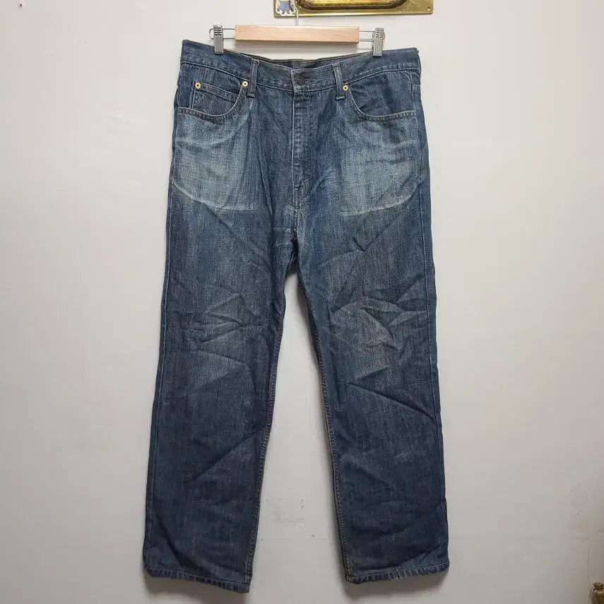 [LEVIS] Men's 220 Straight Fit Denim Pants W92 with Tong W92