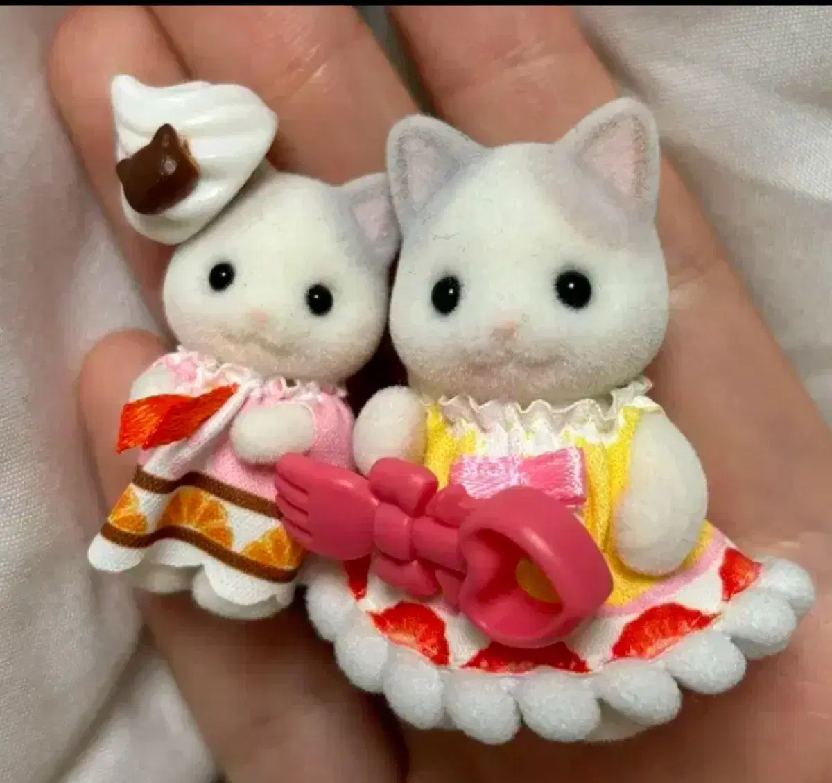 Sylvanian LatteCat Baby Newborn SetBulk