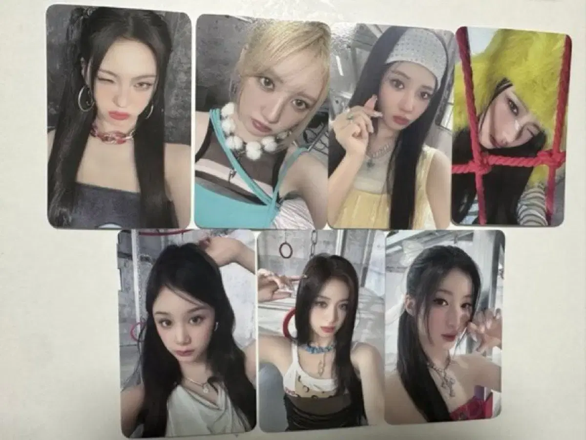 Baby Monster drip drip photocard set