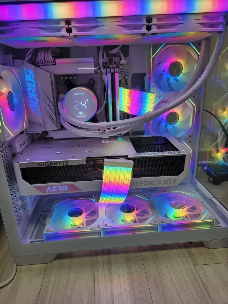 7950x3d 96gb 4090 본체세트