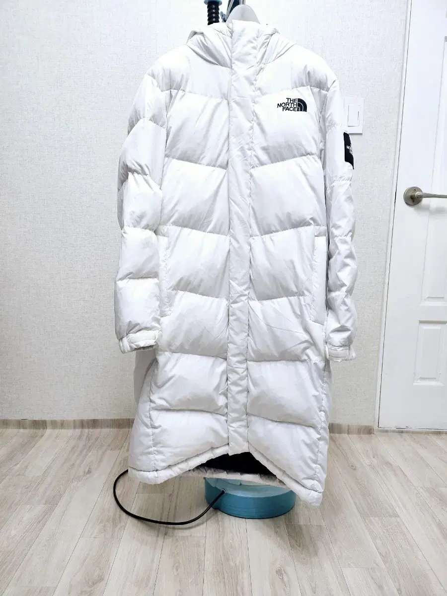 (95~100)M The North Face White Belle [White] Duck down long puffer