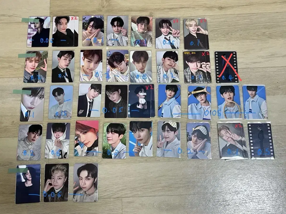 200 photocards to sell in ZB1Sung HanbinKim JiwoongJang HaoSeok Matthew KimTaeraeRicky KimKim GyuvinPark GunwookYujin