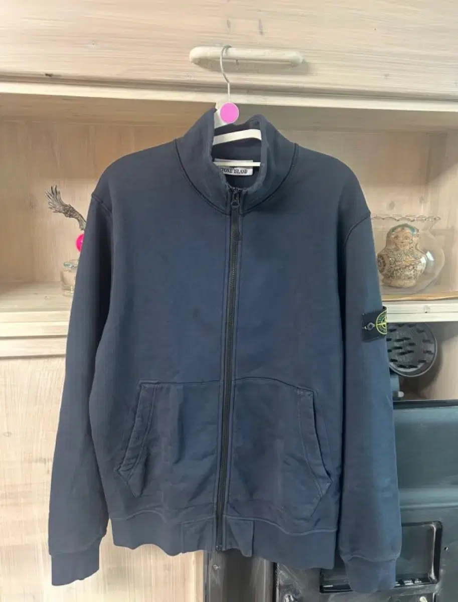 Stone Island Zip-Up in Navy Size L