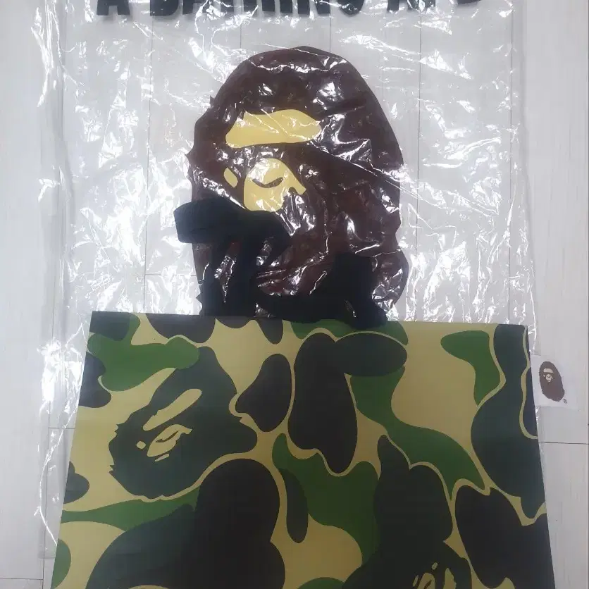 [새상품 컨디션] 베이프 Bape  맨투맨 M사이즈