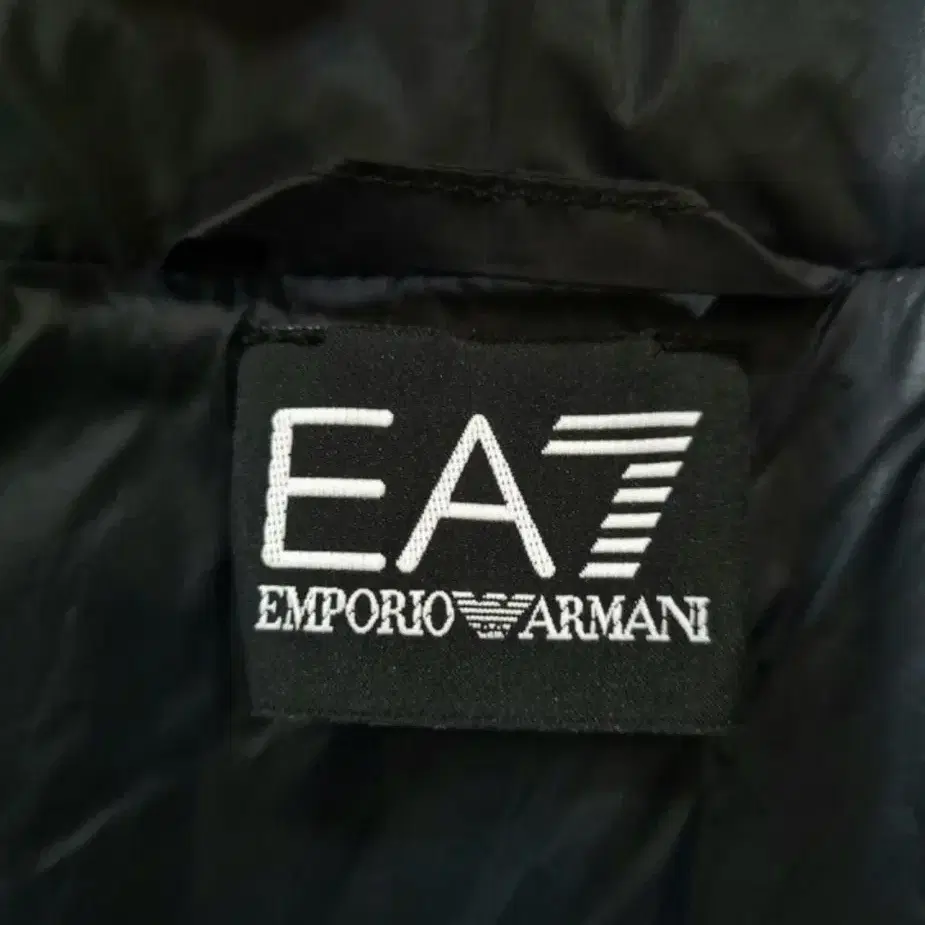 66)알마니 엠포리오 EMPORIO ARMANI 백화점판 캐주얼패딩