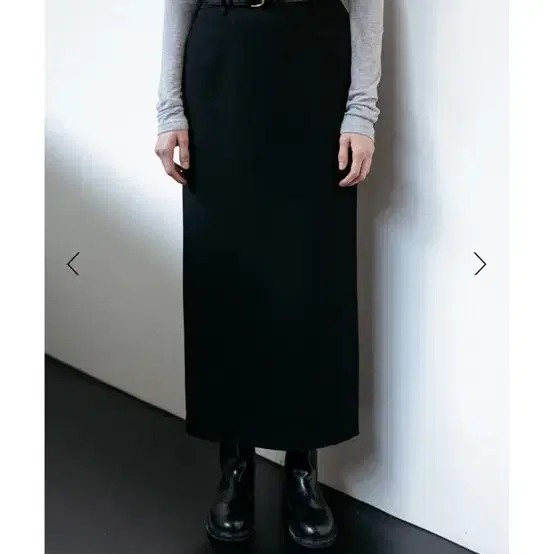 르917 WOOL STRAIGHT SKIRT (36사이즈)