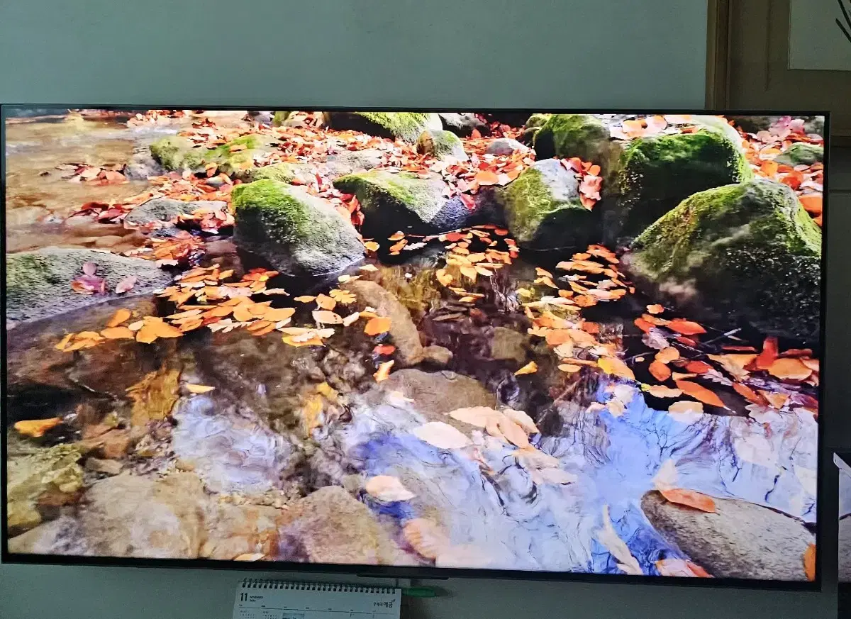 24년식(TV) TCL c745 55인치 4K 144HZ 팝니다\벽거리형