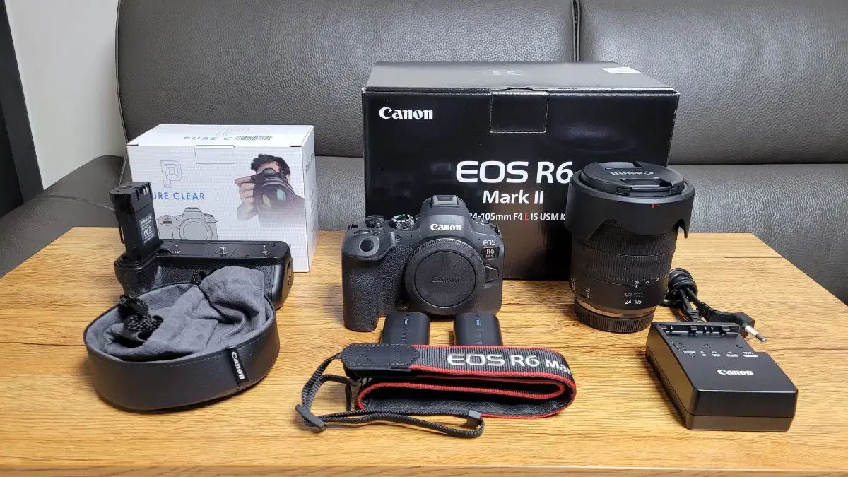 EOS R6 Mark II & 24-105 f4L KIT