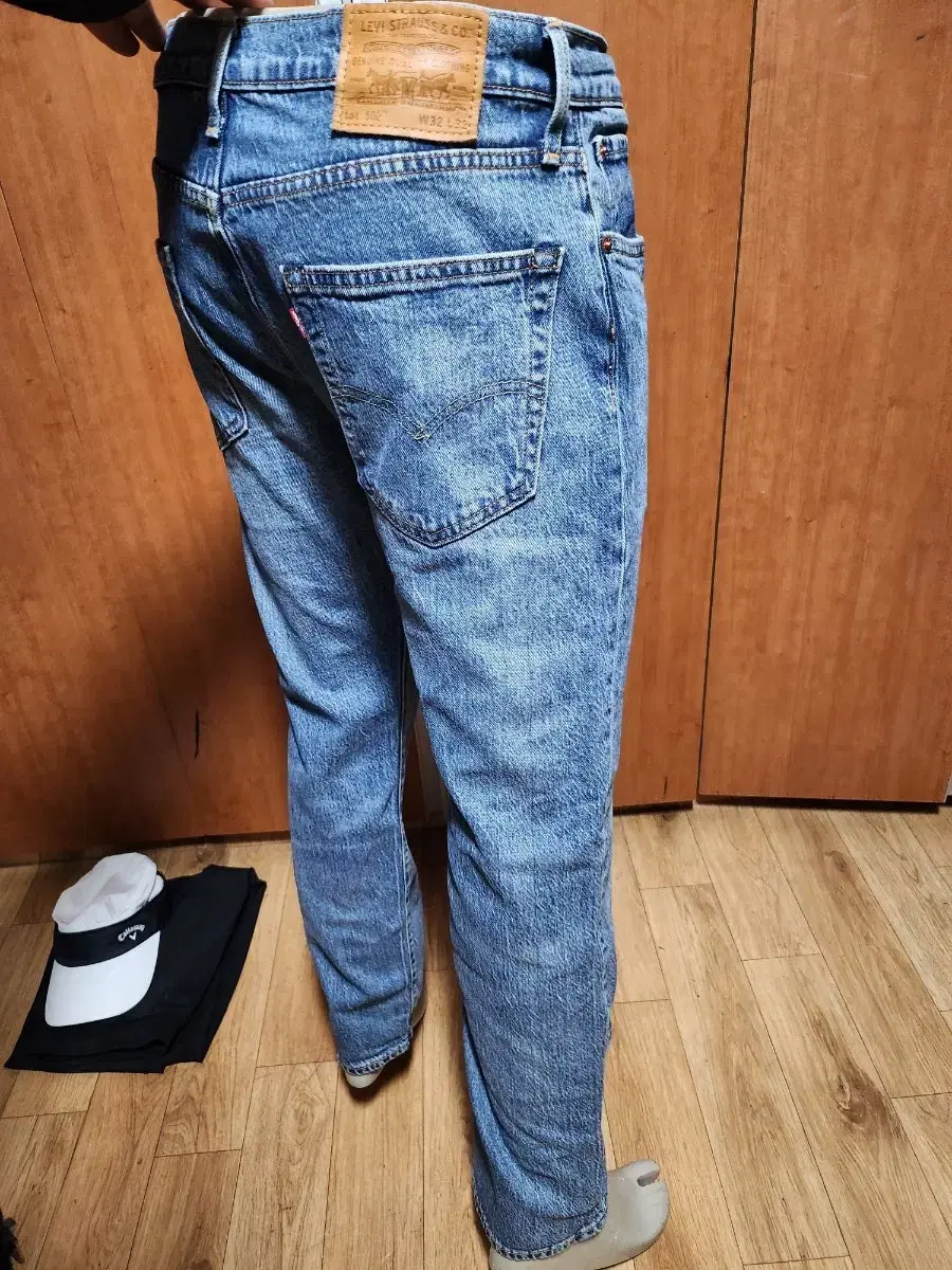 LEVIS502리바이스502스판청바지32입니다