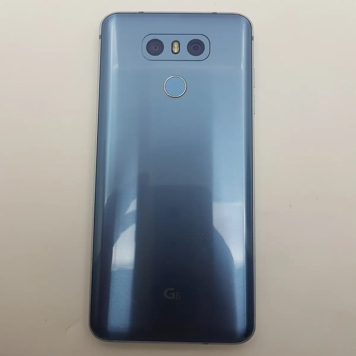 서울 LG G6 (G600) 블루 A급 팝니다.