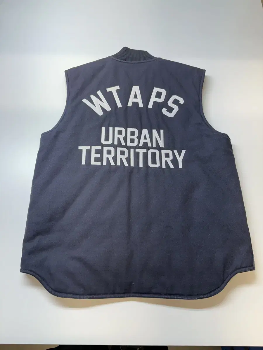 [L] Calhart DoubleTap Vest Navy