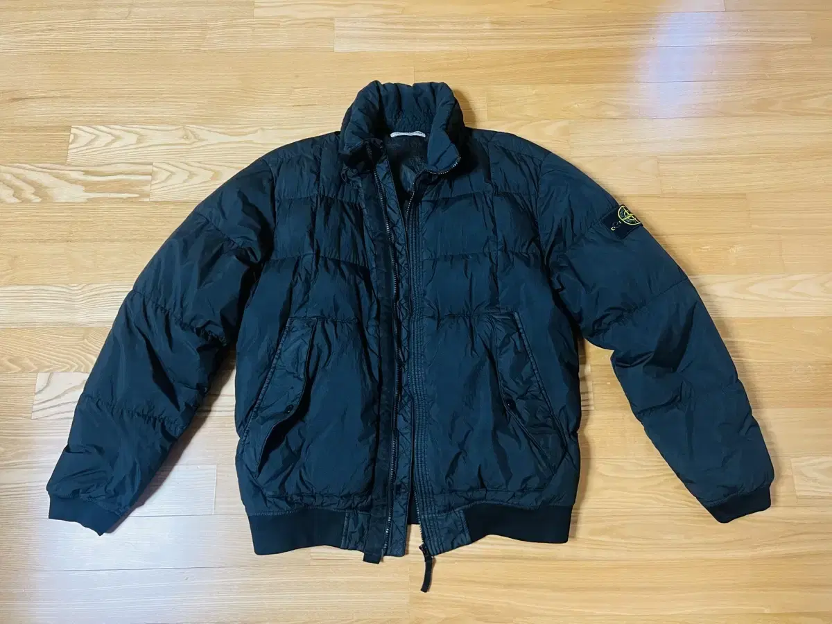 Stone Island Crinkle Wrap 18fw size XL sells