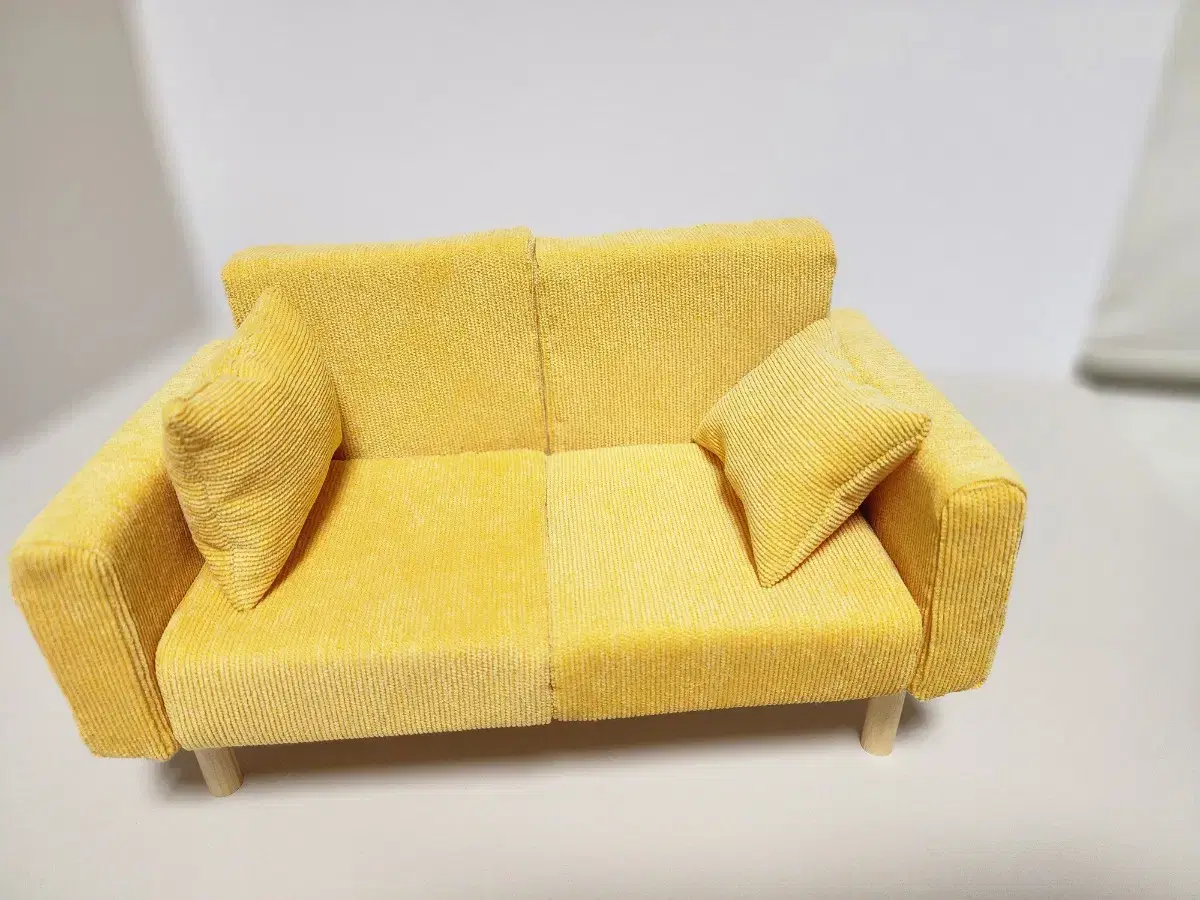 1/6 Scale Miniature Fabric Sofa