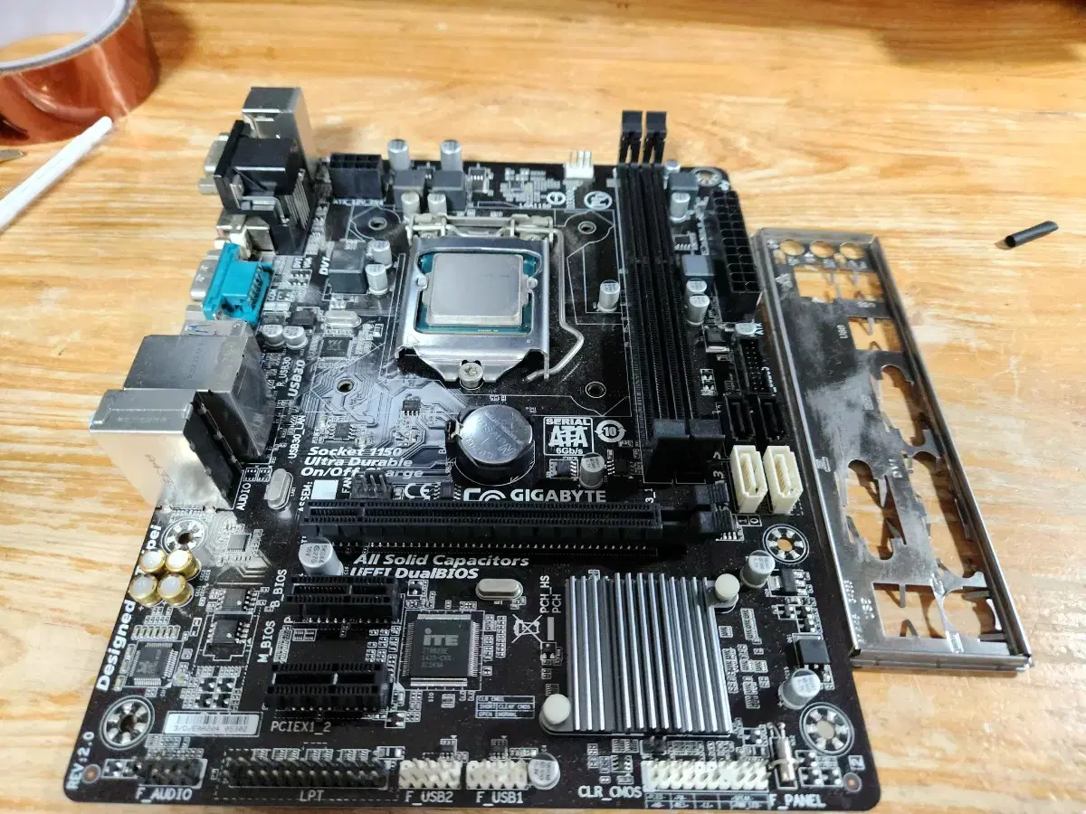 기가비이트 H81 보드 인텔 cpu g3220