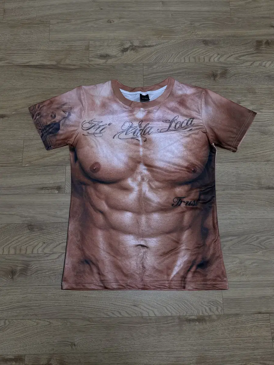 New) Muscle T-shirt