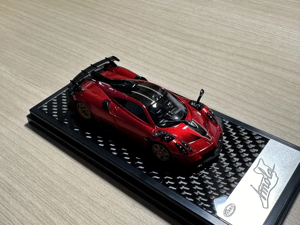 Lcd Pagani Waira Imola 1/64 1:64