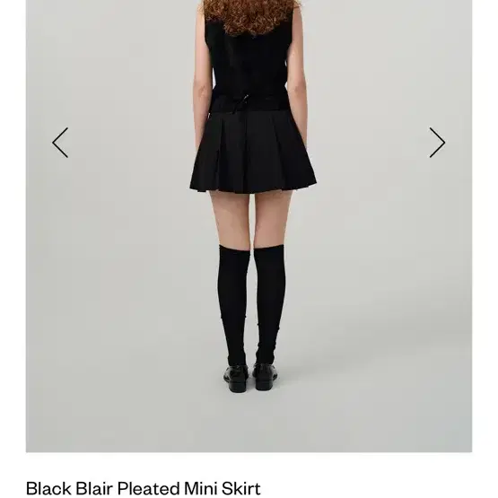 더바넷 Black Blair Pleated Mini Skirt