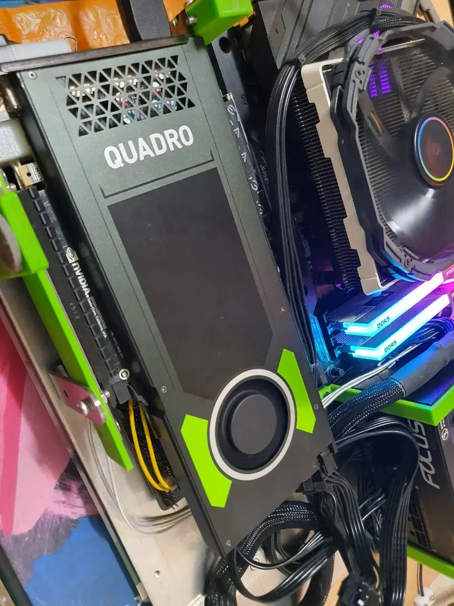 쿼드로 QUADRO p4000 그래픽카드