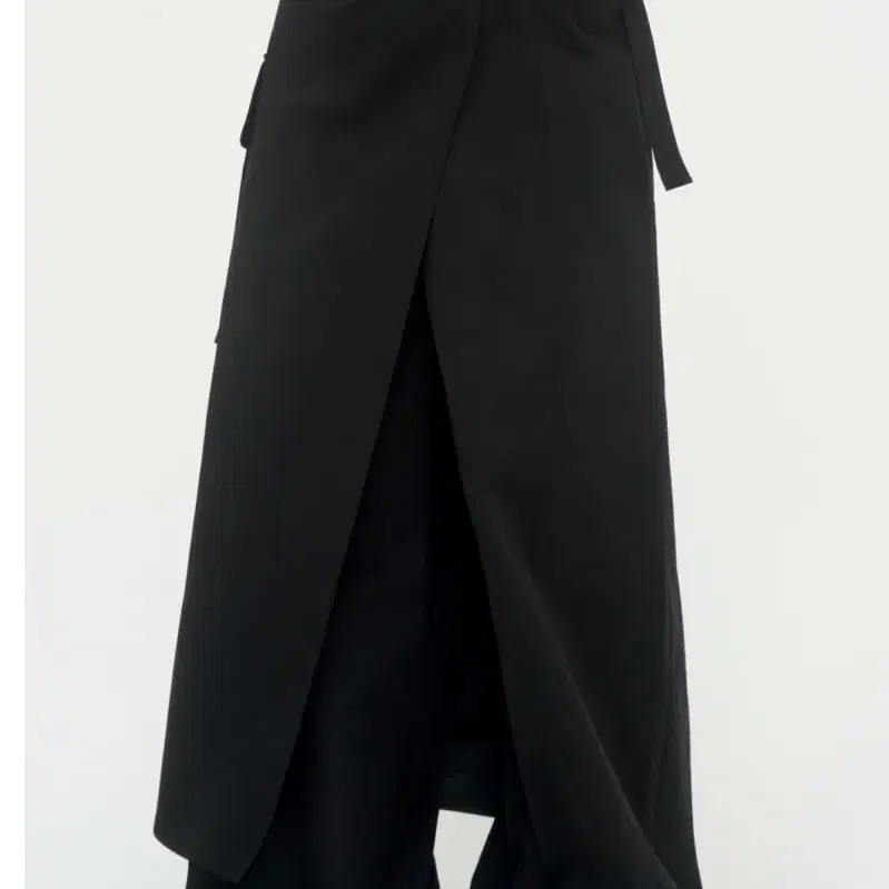 트리밍버드 Cargo Belted Wrap Skirt Pants [ Bl