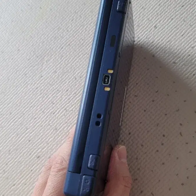 닌텐도 NEW3DS XL 희귀상단IPS 뉴큰 뉴3DSXL