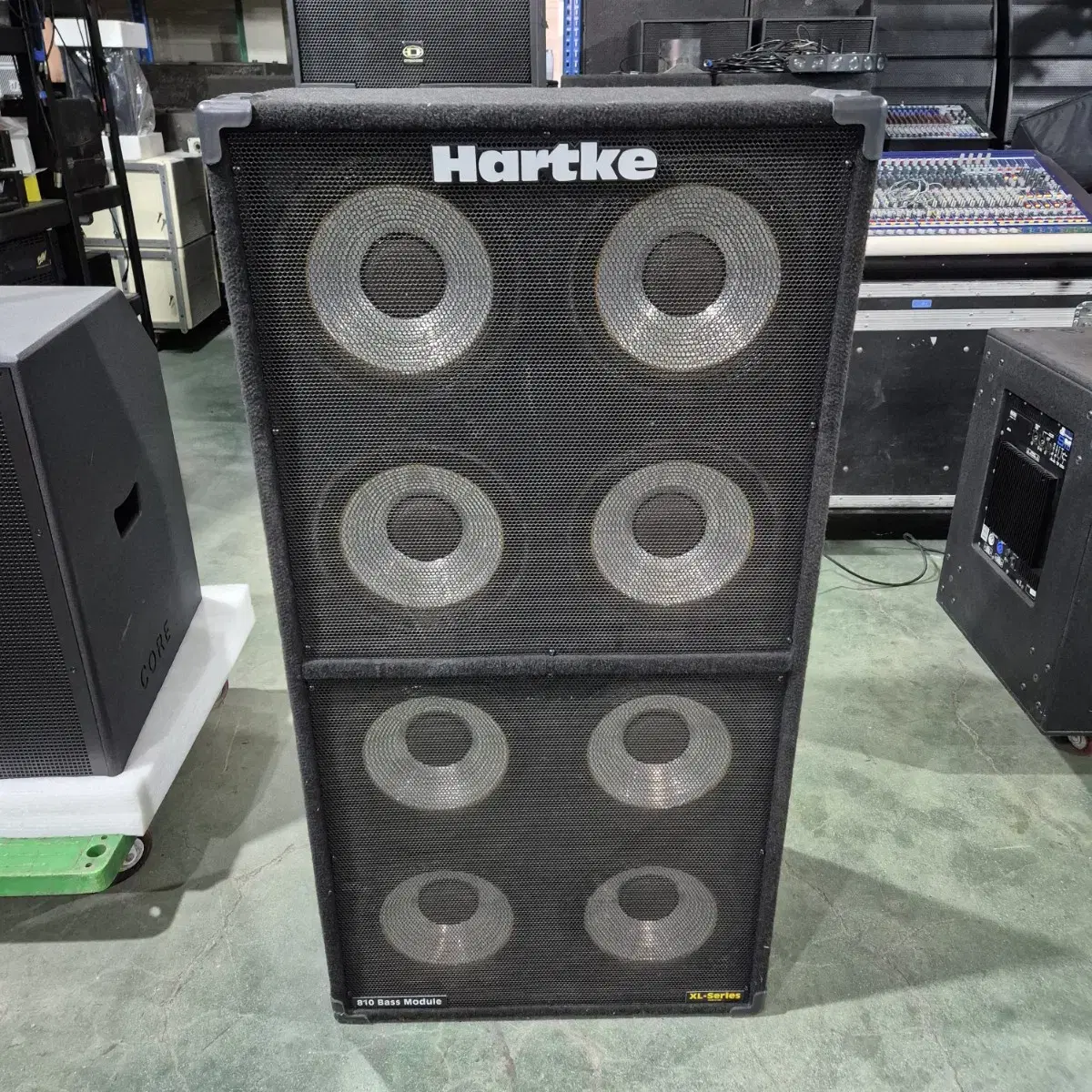 Hartke 810XL, 베이스캐비넷