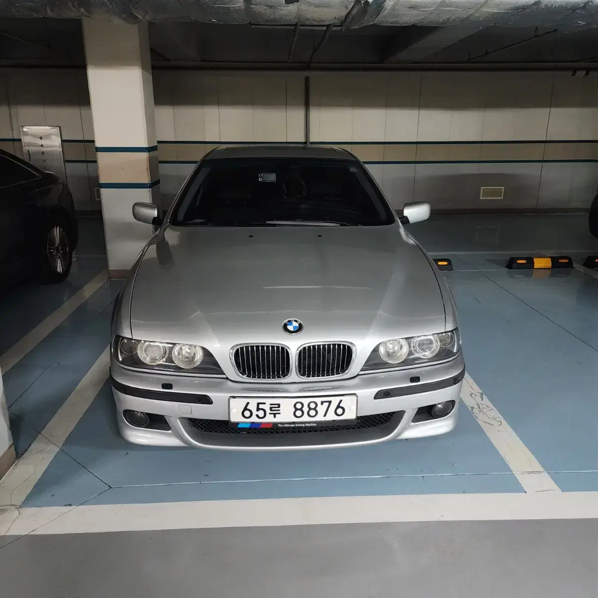 BMW E39 540i