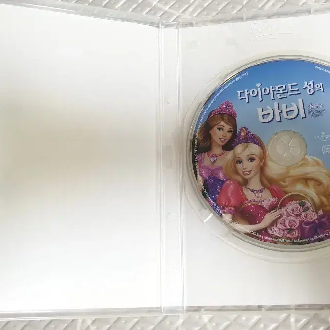 다이아몬드성의 바비 DVD