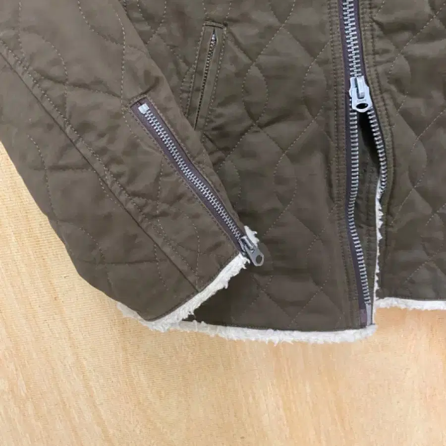 BEAMS quilting rider jacket