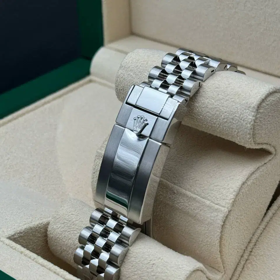 롤렉스 GMT-마스터2 40-126710BLNR