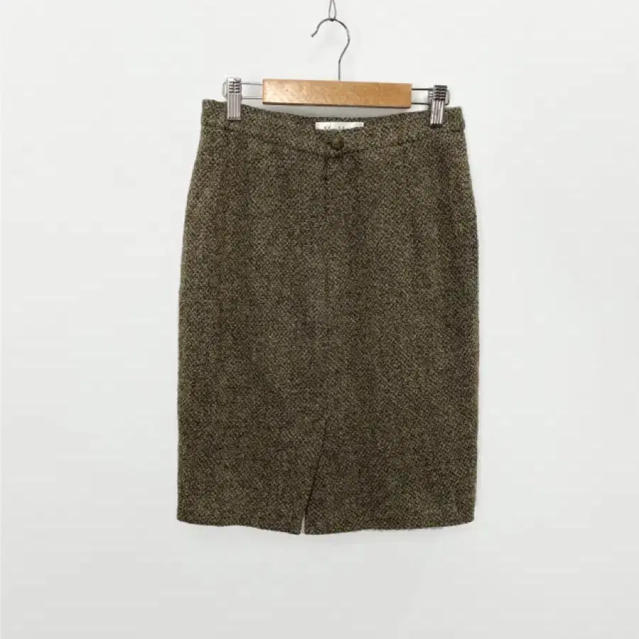 MAX MARA tweed skirt