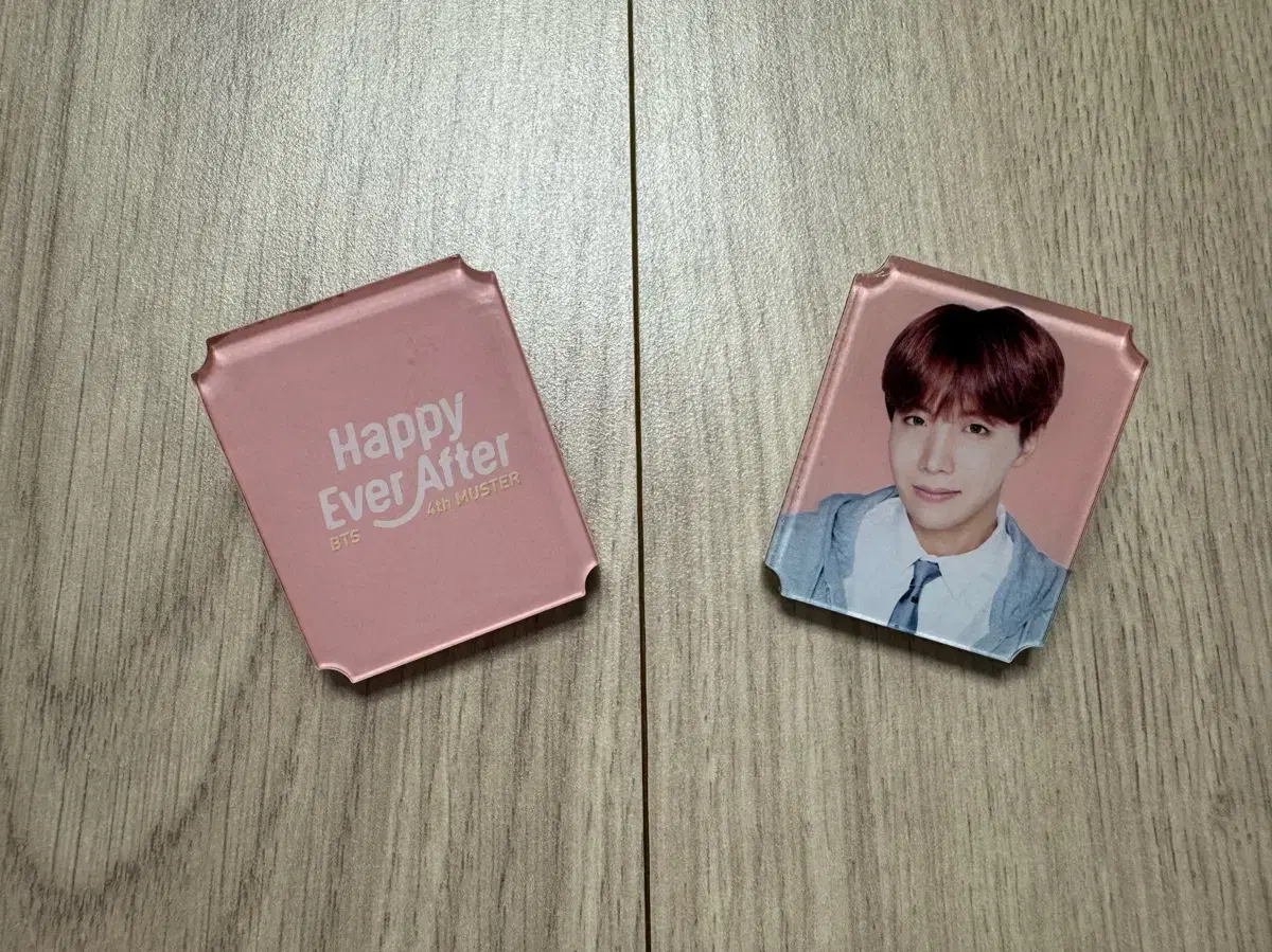 방탄소년단 4th muster acrylic badge 호석 j-hope