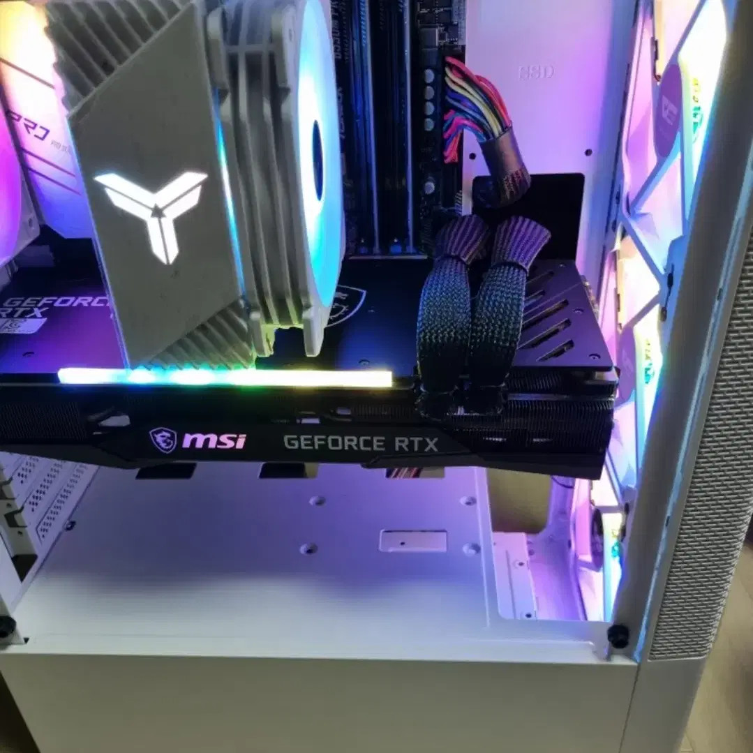 고사양 게이밍 컴퓨터 5600X RTX3070 조립PC