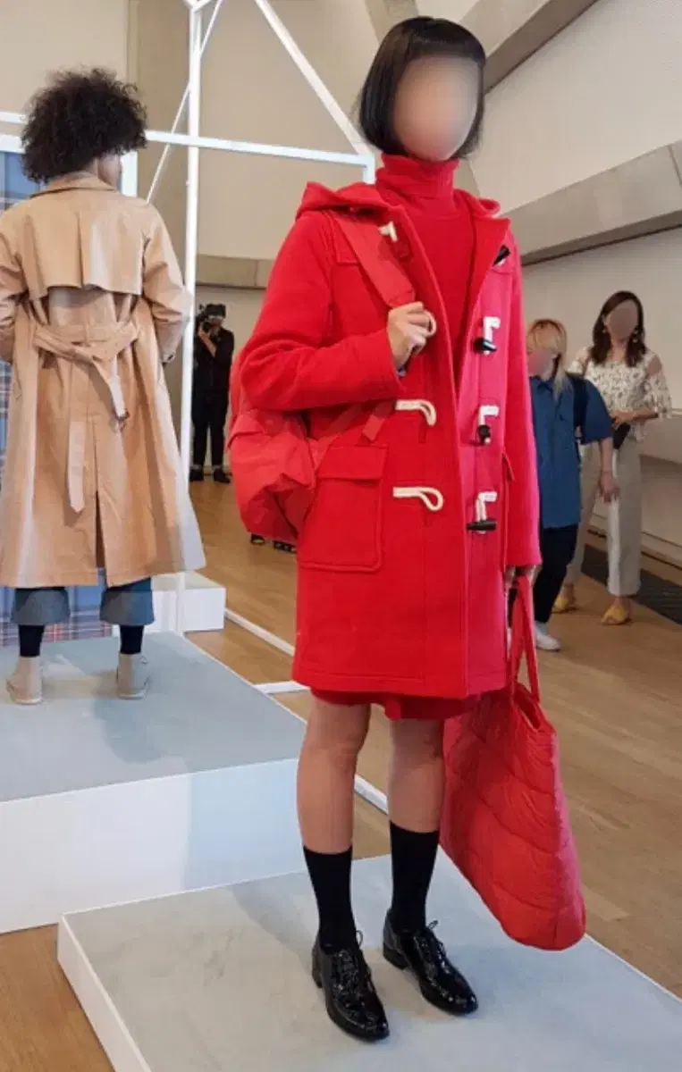 유니클로 x JW앤더슨콜라보 Duffle Coat Tteokboki Coat 팔아요