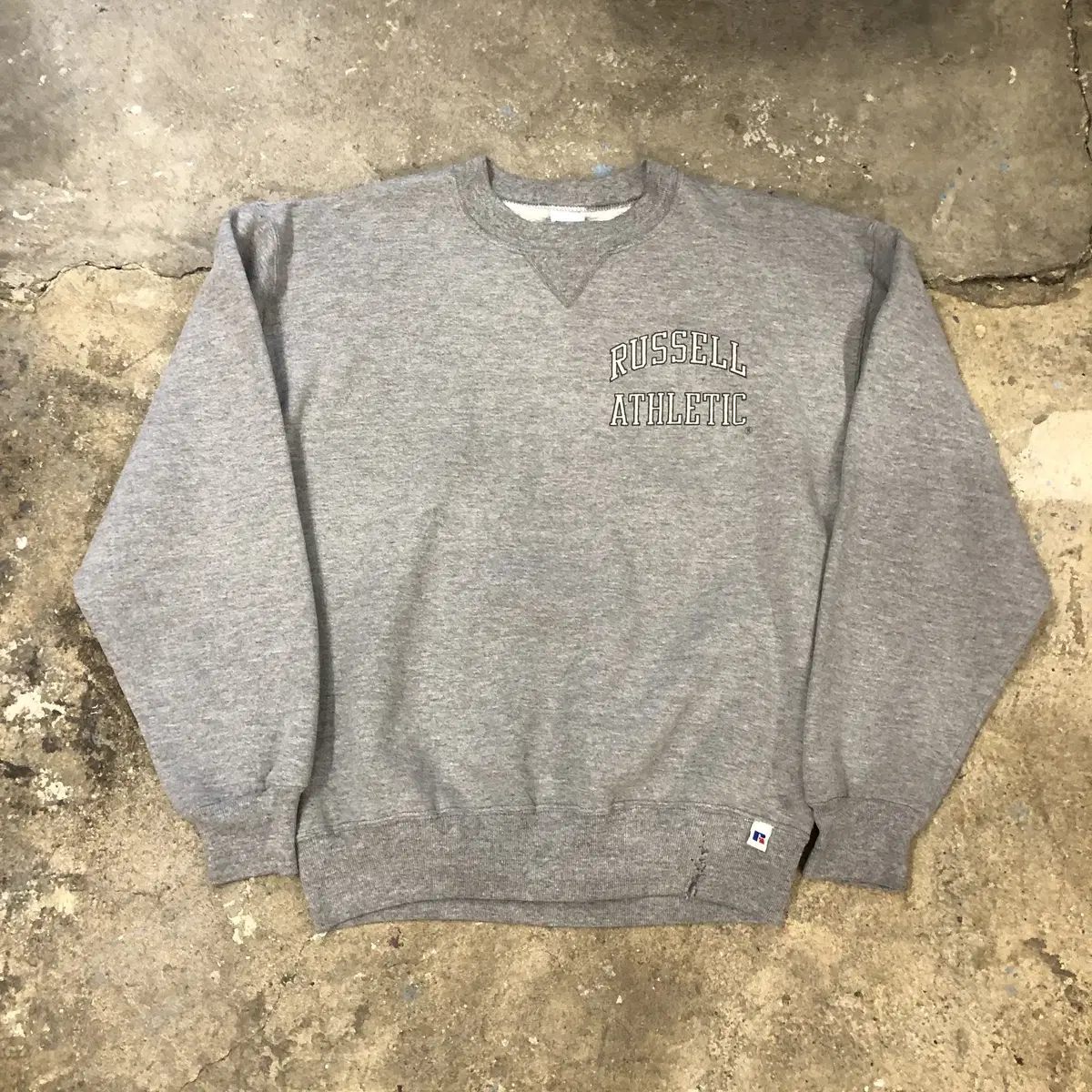 90s Russell USA - M (100)