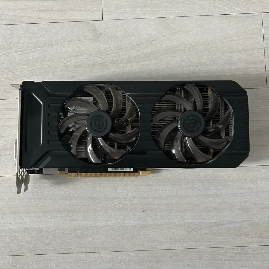 이엠텍 gtx1060 3g 팝니다.