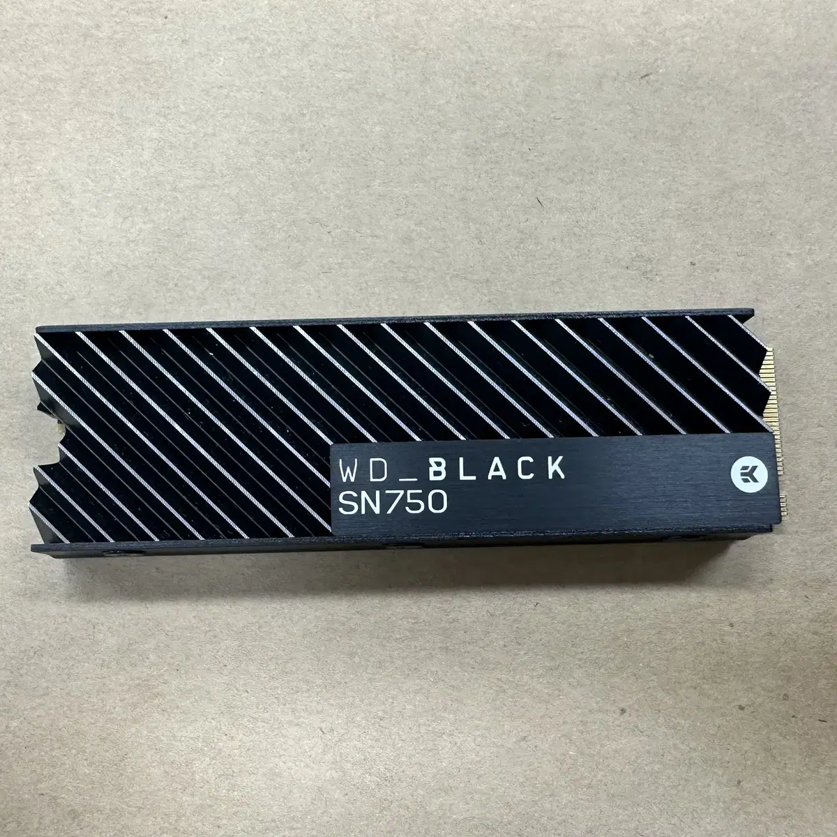 WD BLACK SN750 히트싱크 M.2 NVMe (1TB)