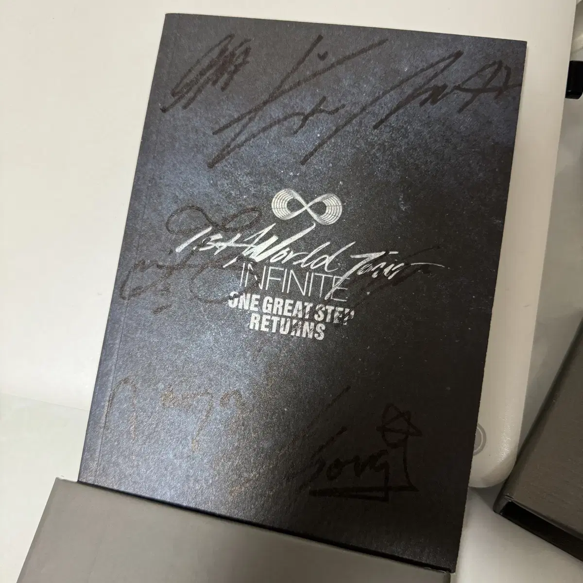 인피니트 One Great Step Returns 사인 DVD