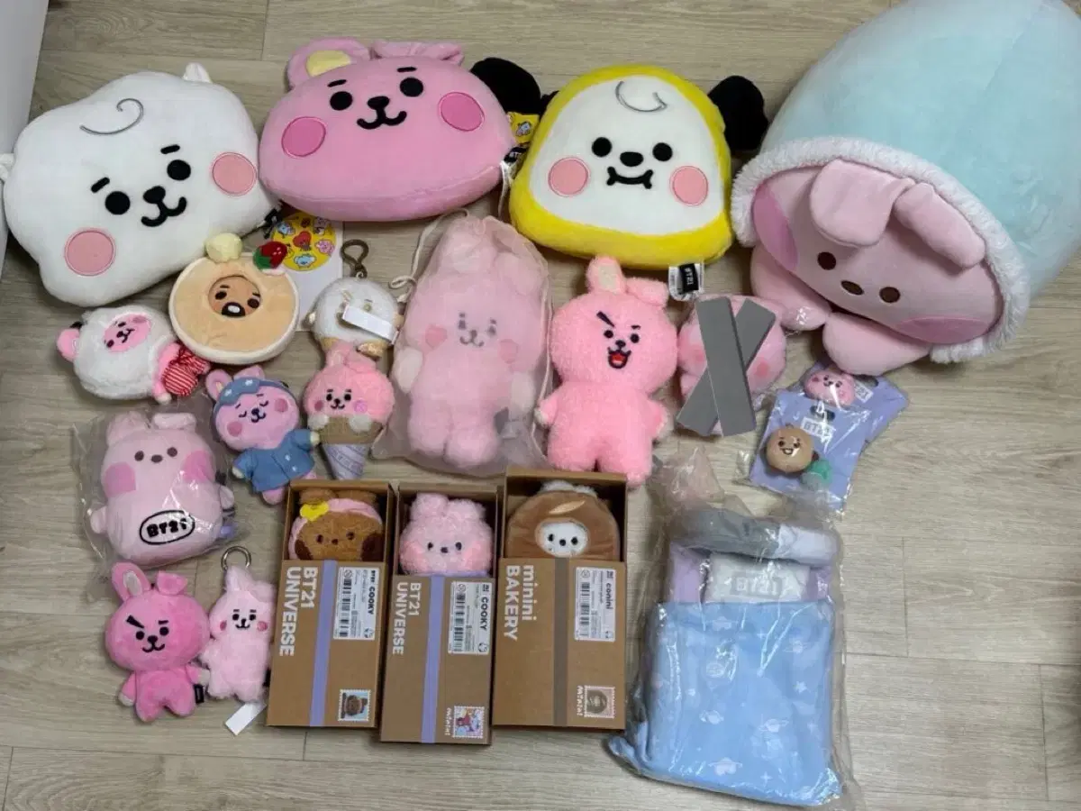 BTS 방탄 인형 BT21 양도