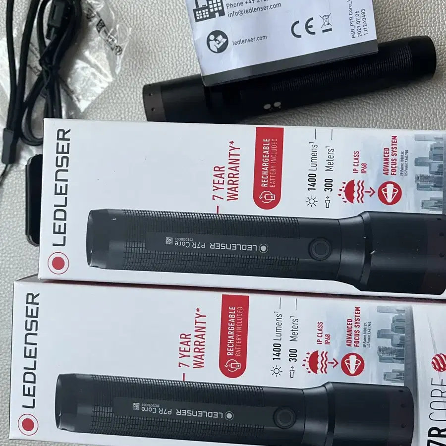 레드렌서 LedLenser P7R core 플래시라이트 2개