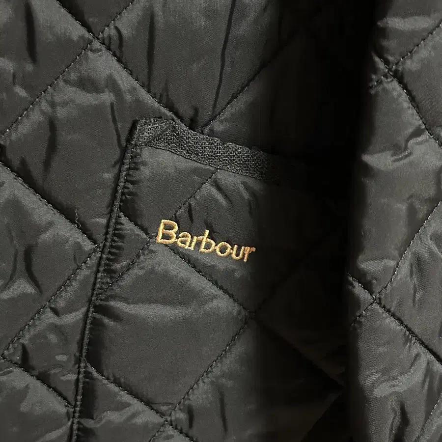 Barbour 바버 퀼팅 재킷