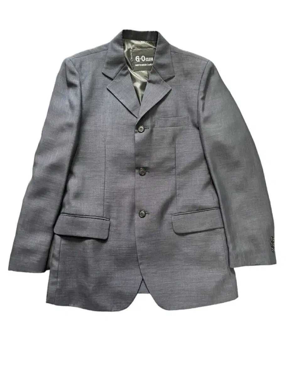 Three-vutton suit jacket