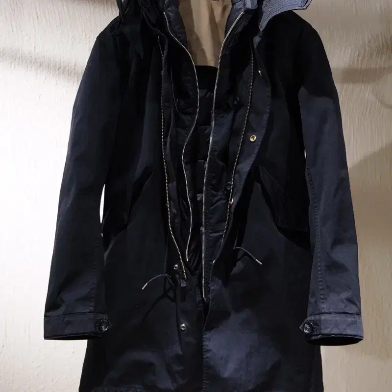 Ten C OJJ Cold weather parka 팝니다.