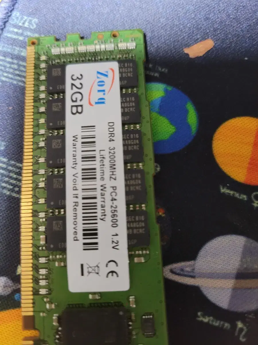 ddr4 ecc 2r 32g 팝니다. 알리발 중국산 메모리입니다.