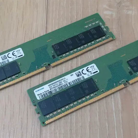 삼성 DDR4 2666 16GB 두개