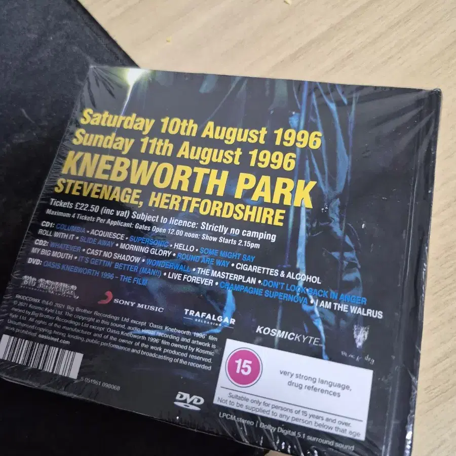 오아시스 앨범 1996 knebworth