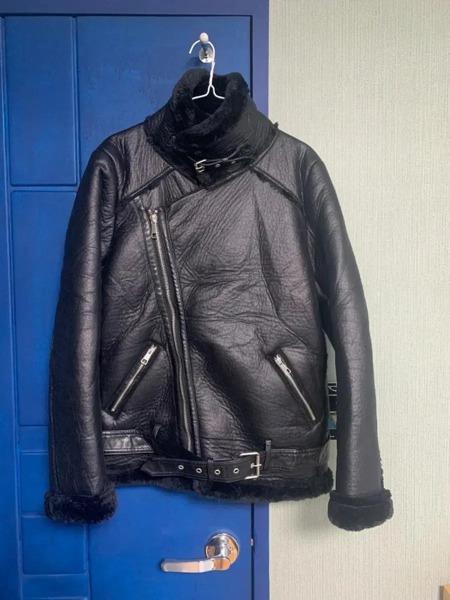 [New] 2x Mustang L size + 1x Rider Jacket L size